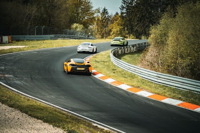 nurburgring nordschleife experience drzvolant 208